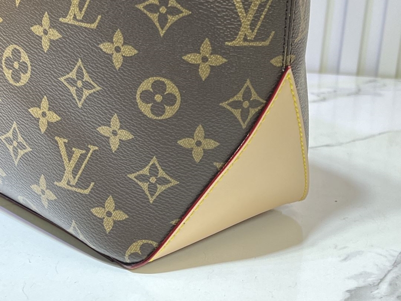 LV Shopping Bags